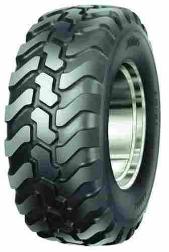 365/70R18 135 B/146 B Mitas EM-01