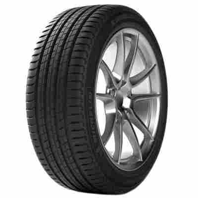 235/50R19   99W