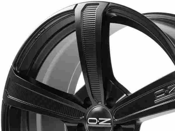 oz-montecarlo-hlt-matt-black_3.jpg