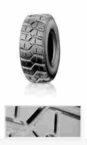 365/85R20 164G Pirelli PS22