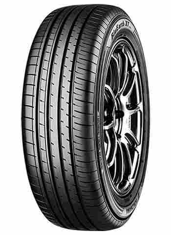225/50R18 99V Yokohama AE61 XL